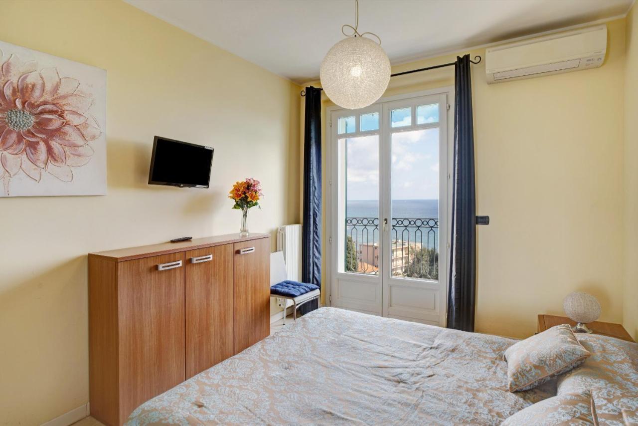 Casa Miradore 600 Mt Dal Mare Imperia Ngoại thất bức ảnh