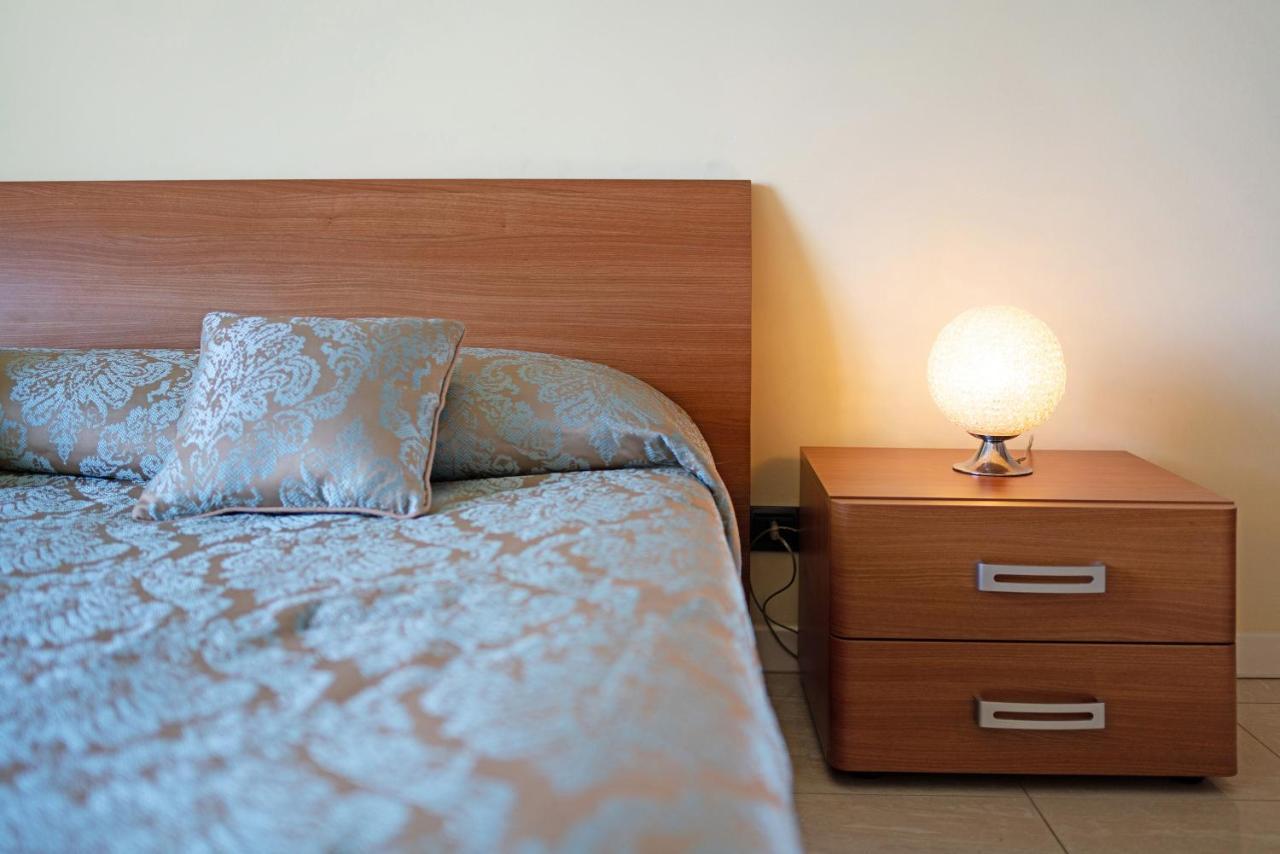 Casa Miradore 600 Mt Dal Mare Imperia Ngoại thất bức ảnh